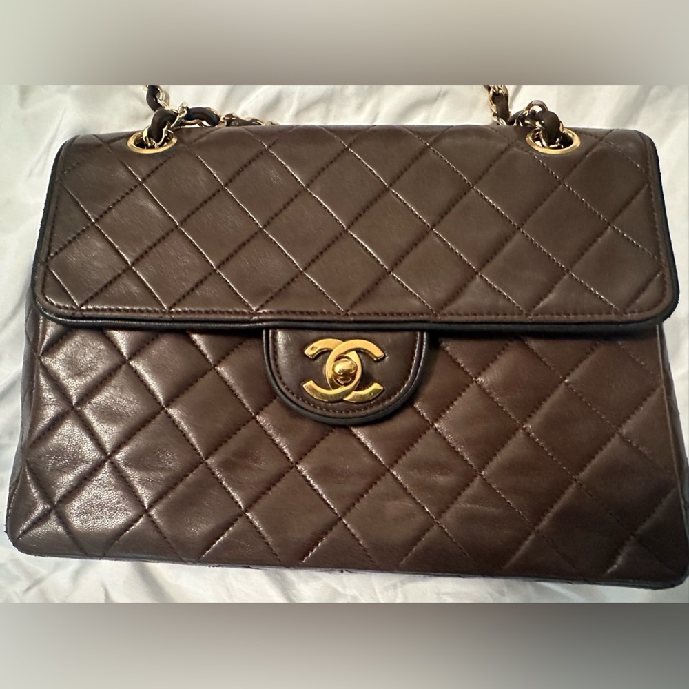 Chanel classic single flap